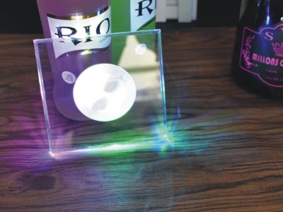 Cheap Acrylic LED Coaster with Coloured Lights